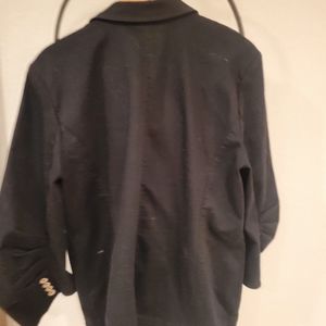 Black Cotton Jacket with gathered sleeves